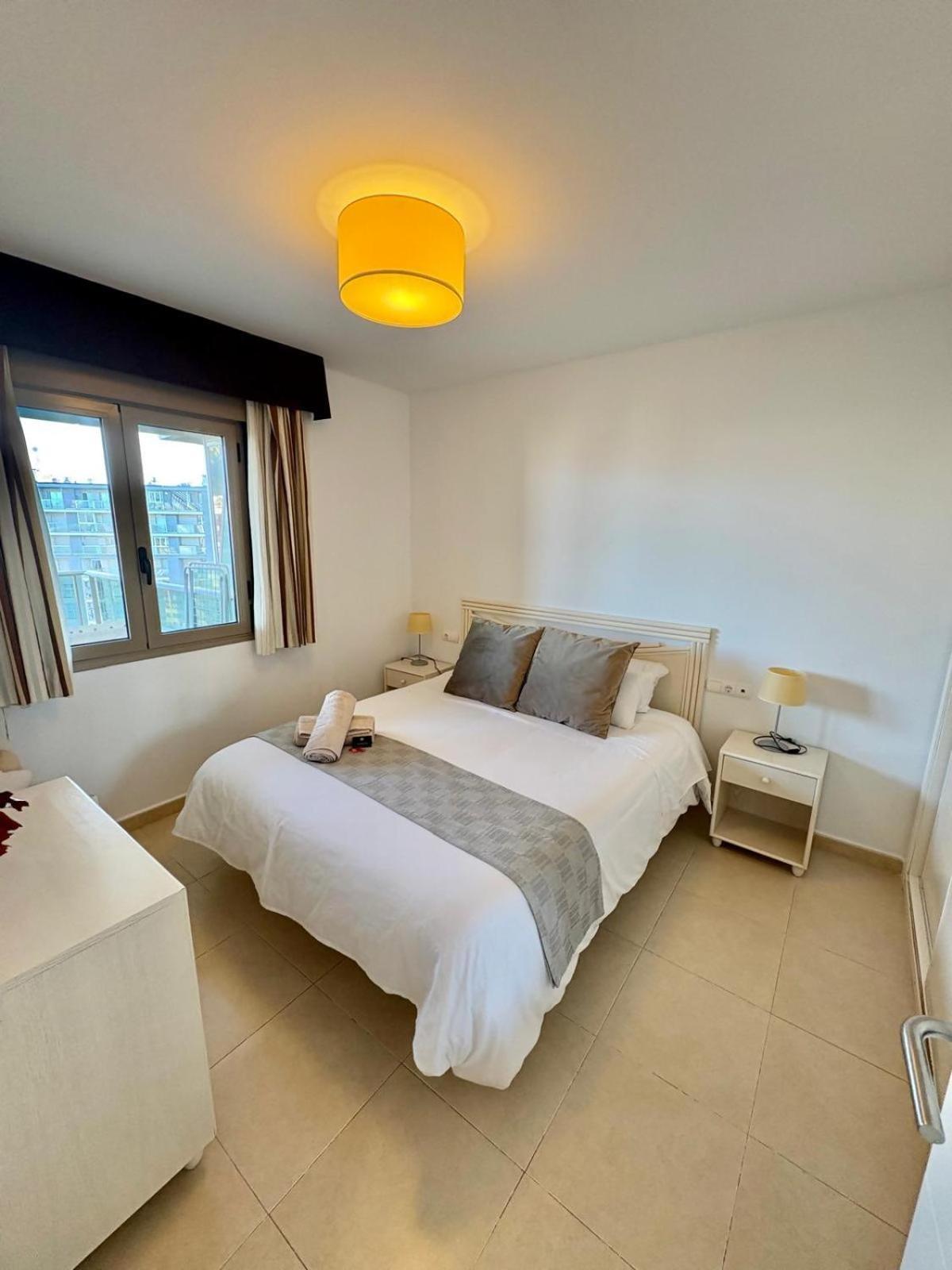 Apartment With Sea View Pool & Private Parking Calpe Bagian luar foto